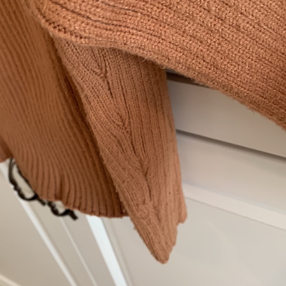 Line & Dot Mock Neck Sweater - Picture 3 of 6